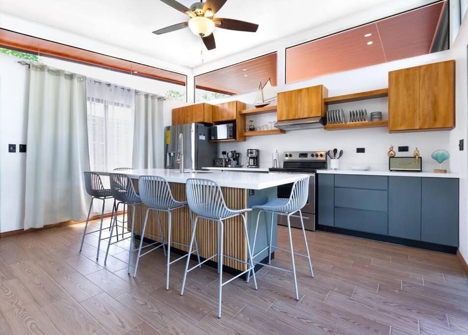 הוילה אוביטה Casa Coral - Great Location - High Speed Internet מראה חיצוני תמונה