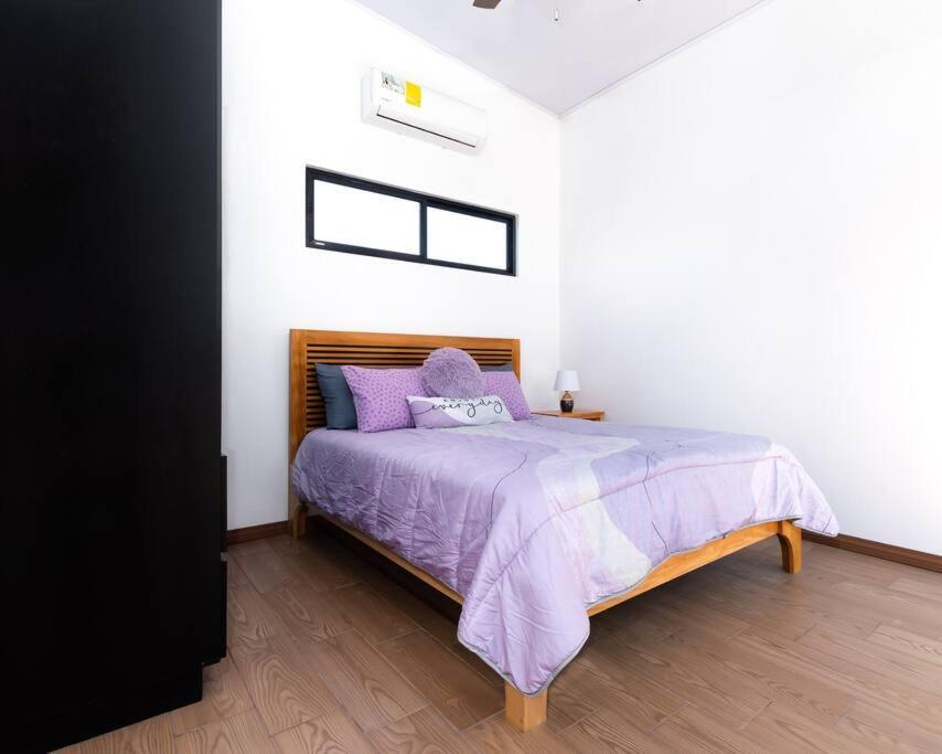 הוילה אוביטה Casa Coral - Great Location - High Speed Internet מראה חיצוני תמונה