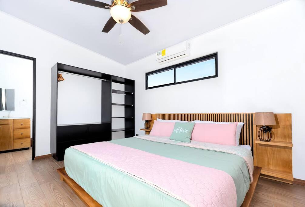 הוילה אוביטה Casa Coral - Great Location - High Speed Internet מראה חיצוני תמונה