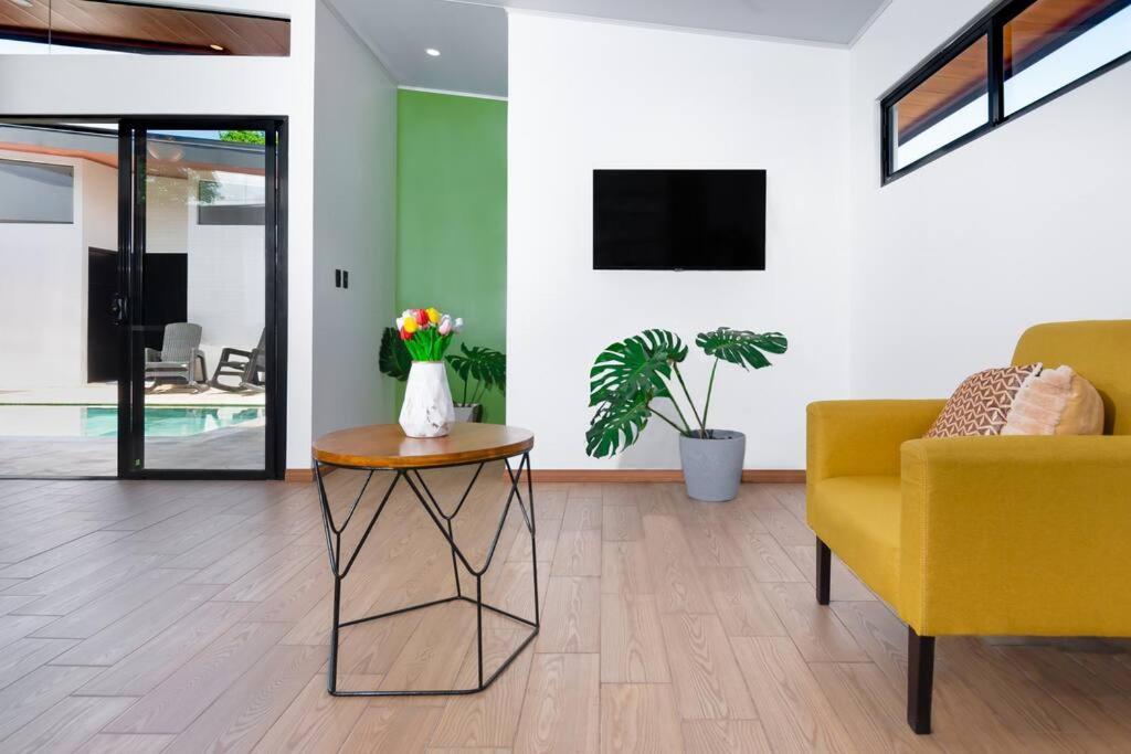 הוילה אוביטה Casa Coral - Great Location - High Speed Internet מראה חיצוני תמונה